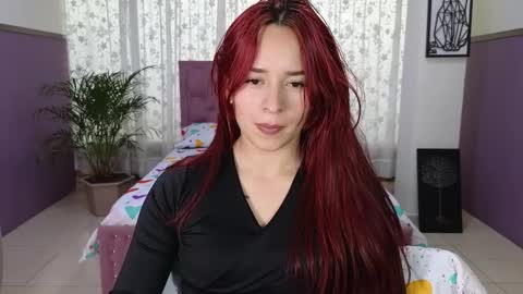 Alaia Skater online show from 11/10/25, 06:40