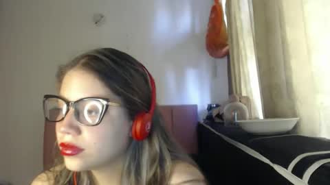 alaina_blessed online show from 05/05/26, 09:56