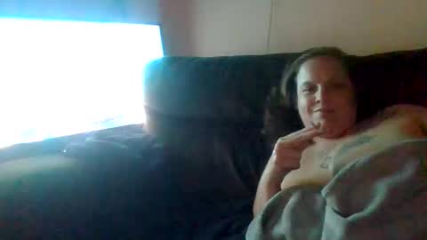 Snapshot of alains11 chatting on 12/17/25, 10:43 Alain S online show from 12/17/25, 10:43