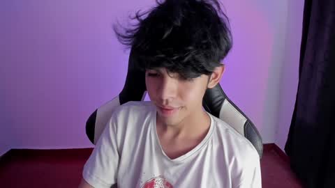 Snapshot of alan18n chatting on 12/03/24, 02:49 alan18n online show from 12/03/24, 02:49