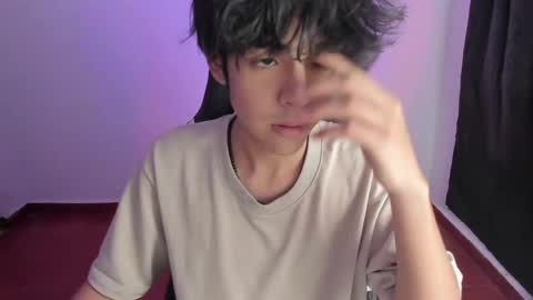 Snapshot of alan18n chatting on 01/07/25, 05:20 alan18n online show from 01/07/25, 05:20