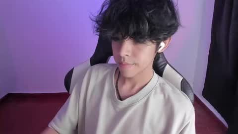 Snapshot of alan18n chatting on 01/07/25, 11:56 alan18n online show from 01/07/25, 11:56