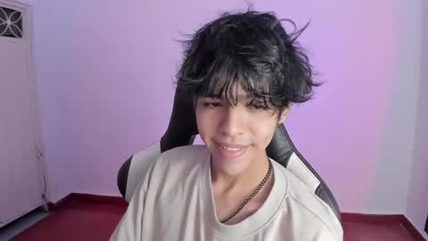 Snapshot of alan18n chatting on 01/13/25, 01:56 alan18n online show from 01/13/25, 01:56