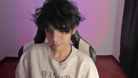 Snapshot of alan18n chatting on 01/16/25, 12:34 alan18n online show from 01/16/25, 12:34