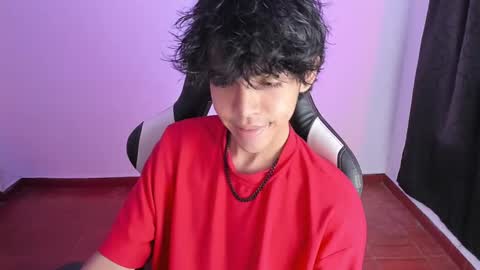 Snapshot of alan18n chatting on 02/18/25, 02:16 alan18n online show from 02/18/25, 02:16