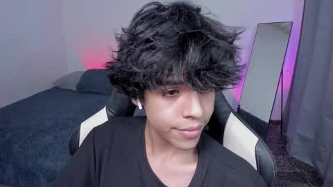 Snapshot of alan18n chatting on 01/19/26, 04:38 alan18n online show from 01/19/26, 04:38