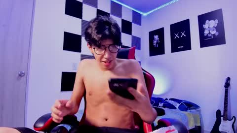 Alan Boy online show from 10/11/25, 01:09