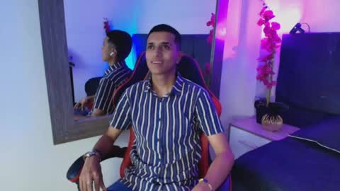 alan_colthon online show from 05/03/26, 03:23
