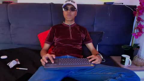 alan_colthon online show from 05/21/26, 03:46