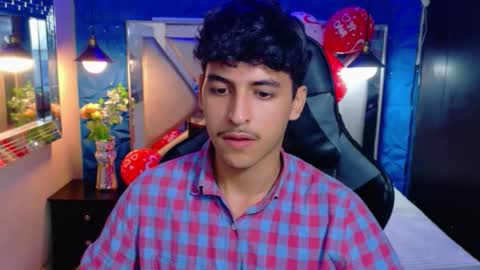 Snapshot of alan_del_reyy chatting on 02/14/26, 10:06 alan del reyy online show from 02/14/26, 10:06