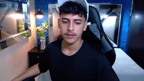 Snapshot of alan_del_reyy chatting on 02/24/26, 01:14 alan del reyy online show from 02/24/26, 01:14