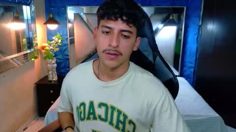 Snapshot of alan_del_reyy chatting on 03/10/26, 02:16 alan del reyy online show from 03/10/26, 02:16