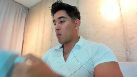 Snapshot of alan_greek_1 chatting on 02/08/25, 03:19 Alan greek online show from 02/08/25, 03:19