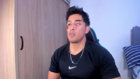 Snapshot of alan_greek_1 chatting on 05/05/26, 12:18 Alan greek online show from 05/05/26, 12:18