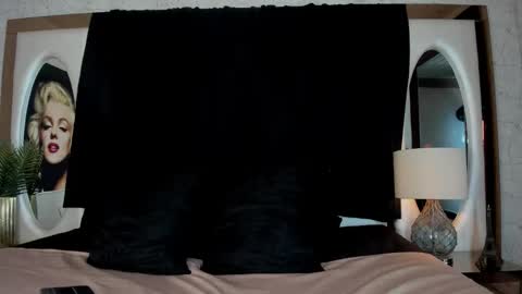 ---Alan--- online show from 10/26/25, 05:24