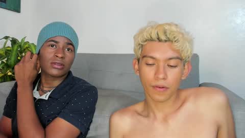 Snapshot of alan_scot chatting on 12/06/24, 03:52 Alan and Criss - WE JUST FRIENDS WITH BENEFITS BOTH VERS online show from 12/06/24, 03:52