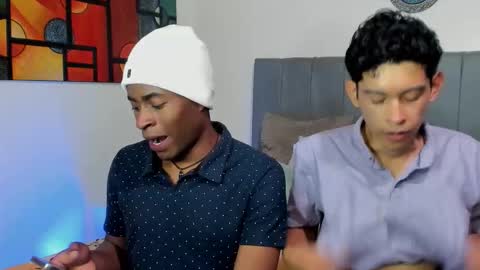 Snapshot of alan_scot chatting on 11/19/25, 09:59 Alan and Criss - WE JUST FRIENDS WITH BENEFITS BOTH VERS online show from 11/19/25, 09:59