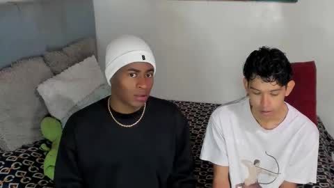 Snapshot of alan_scot chatting on 01/10/26, 04:42 Alan and Criss - WE JUST FRIENDS WITH BENEFITS BOTH VERS online show from 01/10/26, 04:42