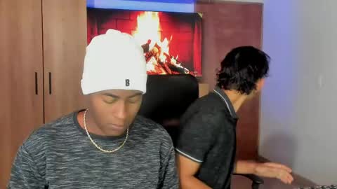 Alan and Criss - WE JUST FRIENDS WITH BENEFITS BOTH VERS online show from 05/09/26, 10:53