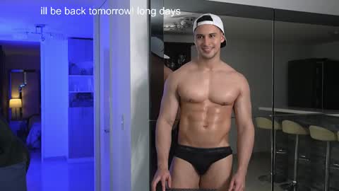 Snapshot of alan_vidal chatting on 01/19/26, 01:20 Alan Vidal online show from 01/19/26, 01:20