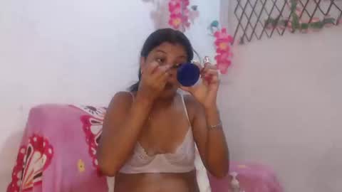 Working hours  pm to  am every day online show from 01/08/25, 01:42