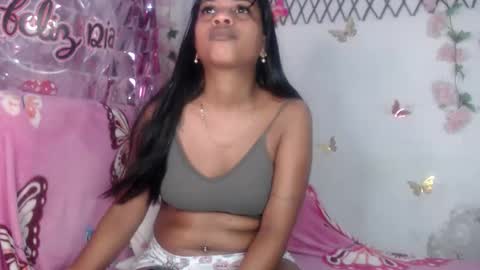 Working hours  pm to  am every day online show from 12/17/25, 03:23