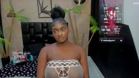 Alana online show from 11/06/25, 01:23