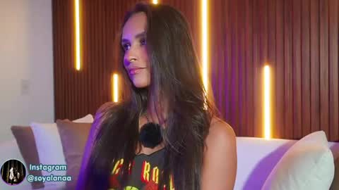 Alana online show from 04/28/26, 01:59