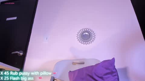 Maeve  online show from 12/07/24, 02:13