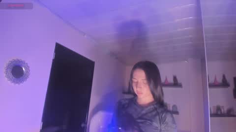 Maeve  online show from 12/09/24, 11:47