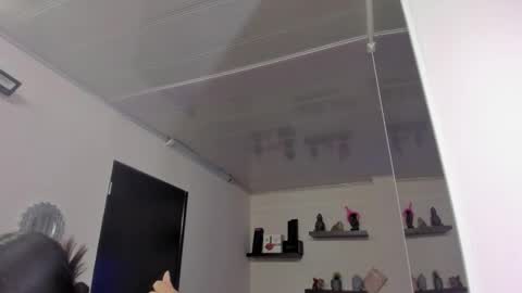 Maeve  online show from 01/12/25, 05:33