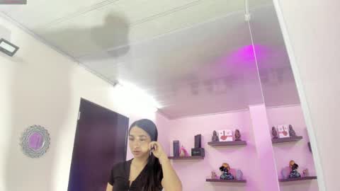 Maeve  online show from 03/08/25, 11:05