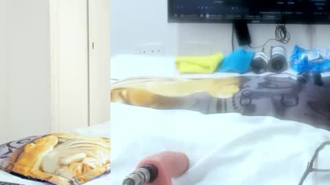 Alana online show from 11/16/25, 07:08