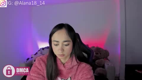 Snapshot of alana_pherson chatting on 11/21/25, 06:45 alana_pherson online show from 11/21/25, 06:45