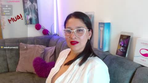Snapshot of alana_steel_1 chatting on 04/07/26, 07:58 Alana online show from 04/07/26, 07:58