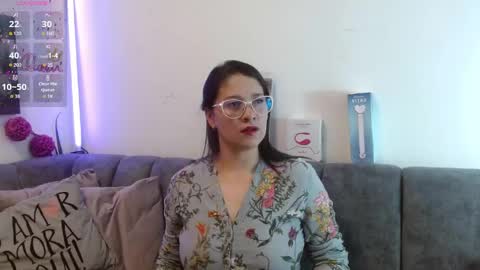 Snapshot of alana_steel_1 chatting on 04/13/26, 07:41 Alana online show from 04/13/26, 07:41