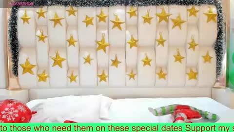 Snapshot of alana_then2 chatting on 12/16/24, 11:39       online show from 12/16/24, 11:39