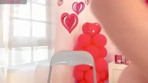 Snapshot of alana_then2 chatting on 02/10/25, 09:36       online show from 02/10/25, 09:36