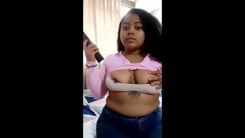 Alana Gmez  online show from 05/13/26, 04:26