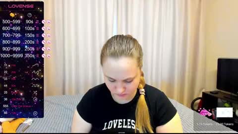 Julia online show from 02/13/25, 12:21