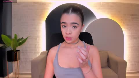 Alana online show from 10/16/25, 12:06