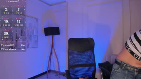 Alana online show from 11/15/25, 11:54