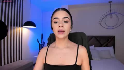 Alana online show from 11/19/25, 12:49