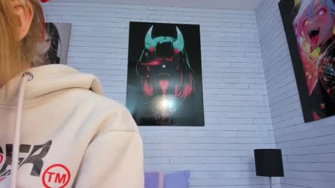 Snapshot of alanahell_ chatting on 02/16/26, 09:00 ALANA online show from 02/16/26, 09:00