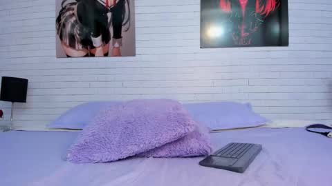 Snapshot of alanahell_ chatting on 03/19/26, 11:42 ALANA online show from 03/19/26, 11:42