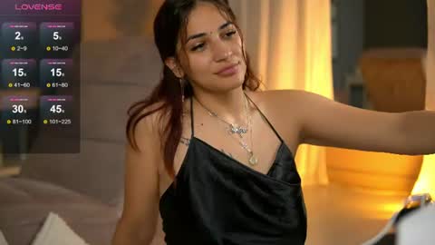 Snapshot of alanareign chatting on 06/29/26, 08:53 AlanaReign online show from 06/29/26, 08:53