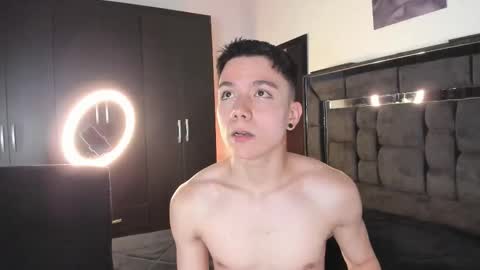 alanblack1 online show from 11/26/25, 01:39