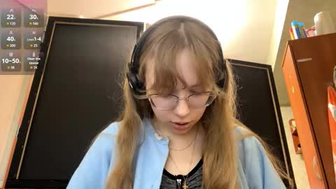 Snapshot of alanehadaller chatting on 09/08/25, 05:56 Stella online show from 09/08/25, 05:56