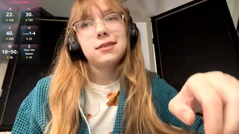 Snapshot of alanehadaller chatting on 09/19/25, 11:33 Stella online show from 09/19/25, 11:33