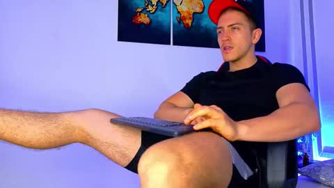 Alan Ferrer online show from 12/17/25, 10:32